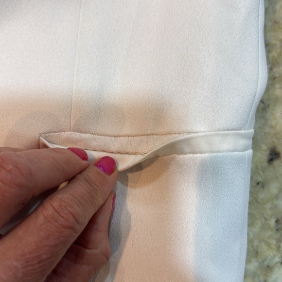 MNG suit cropped open cream blazer - Picture 11 of 13